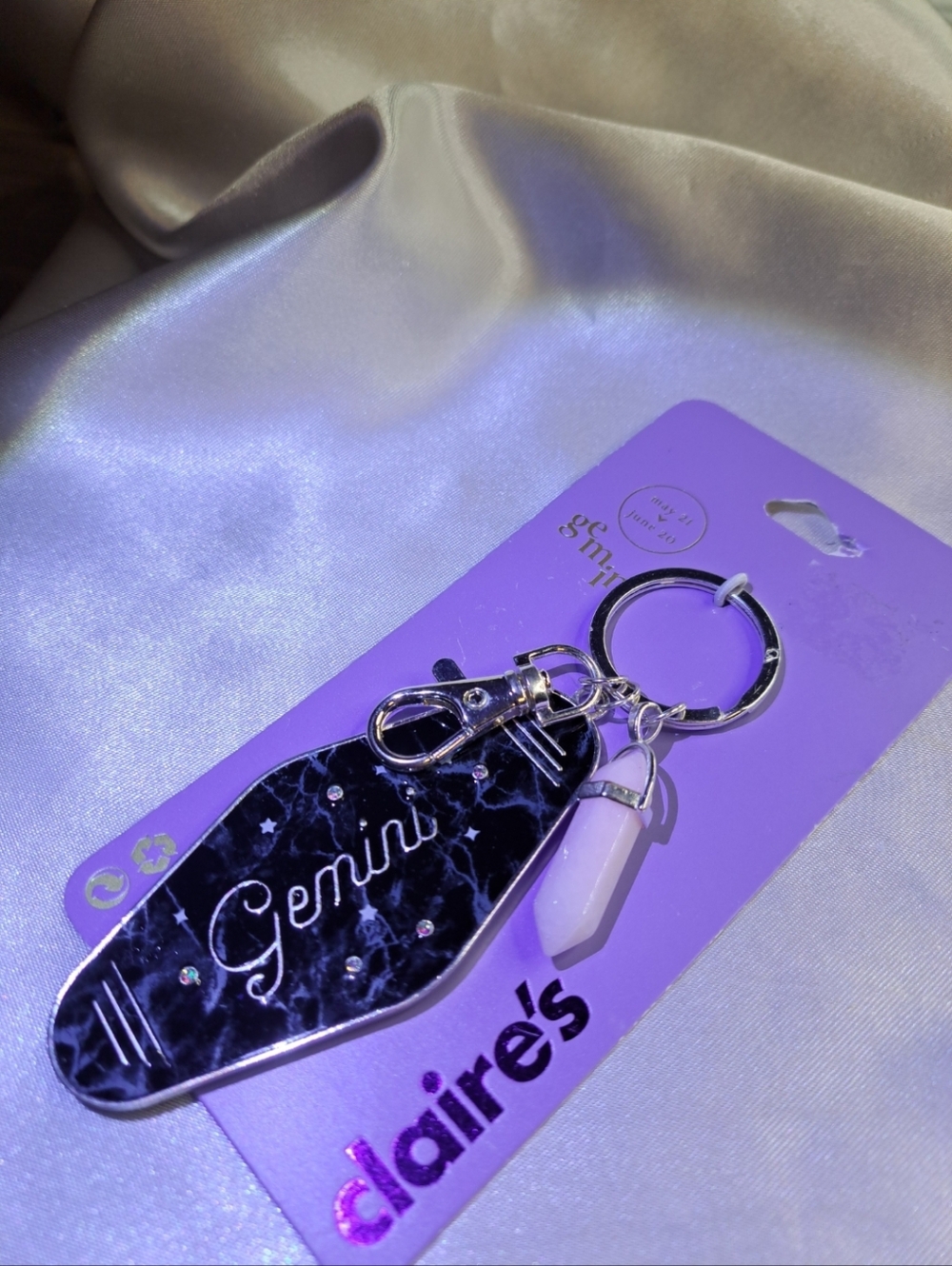ZODIAC Keychains - Picture 3 of 7